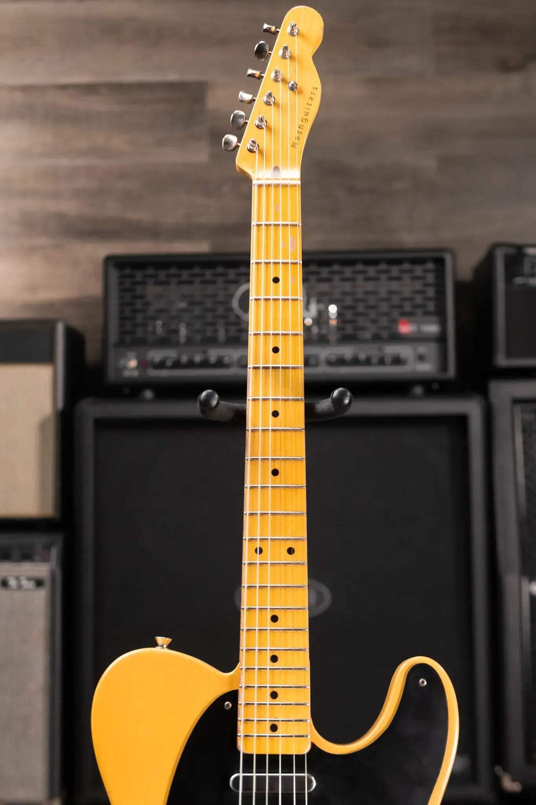 Nash T-52 Ash Body Light Aged Electric Guitar – Butterscotch Blonde with Hardshe