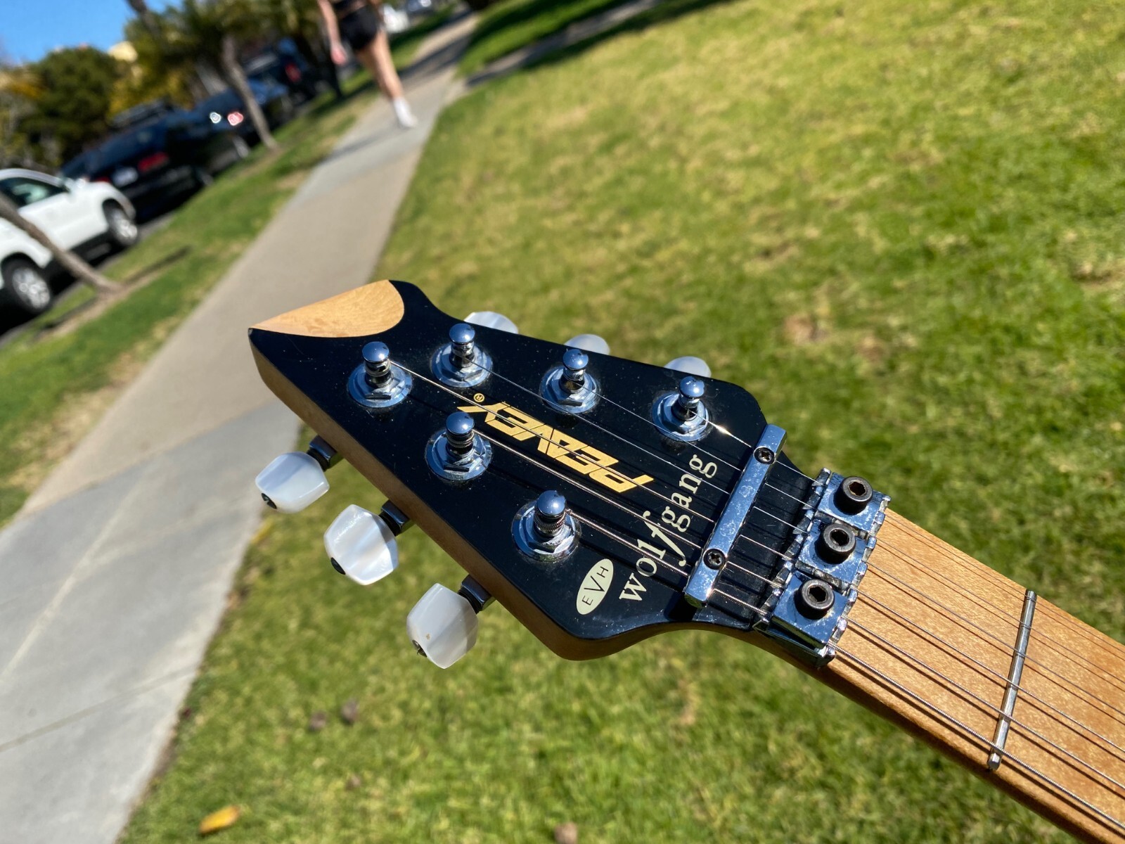 1998 – 1999 Peavey EVH USA Wolfgang Standard Patent Pending Goldtop Floyd Rose