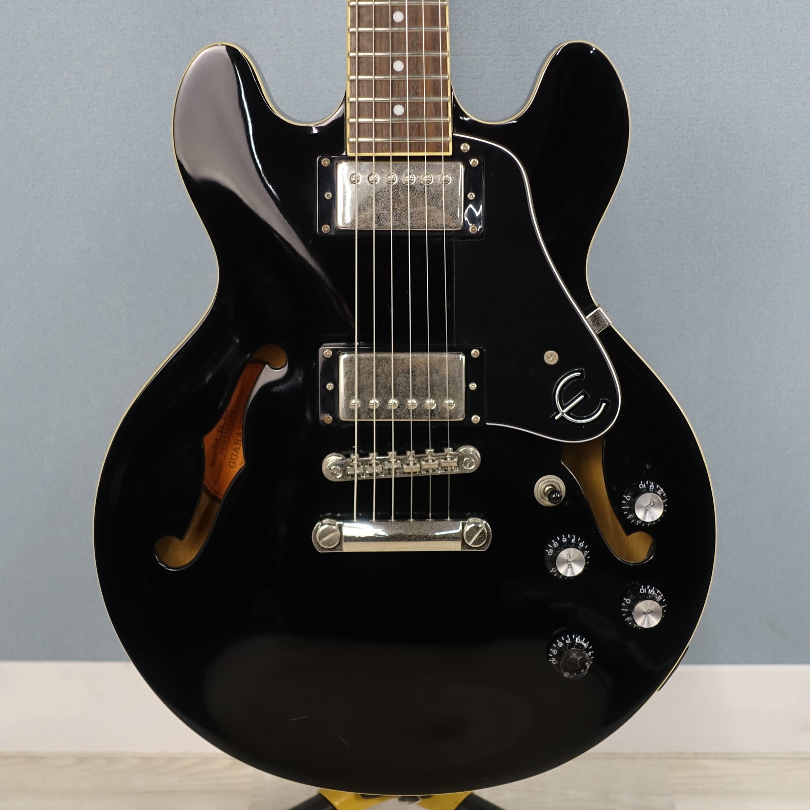 Epiphone ES-339 Ebony Used w/Soft case