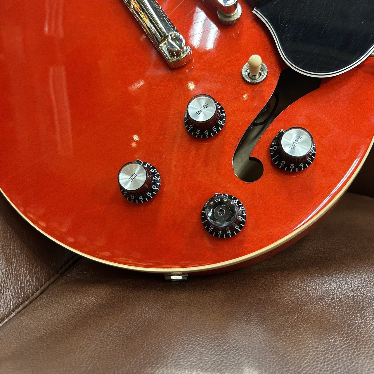 Gibson 2023 ES-339 Cherry 3.13kg with Original Hard Case Electric Guitar