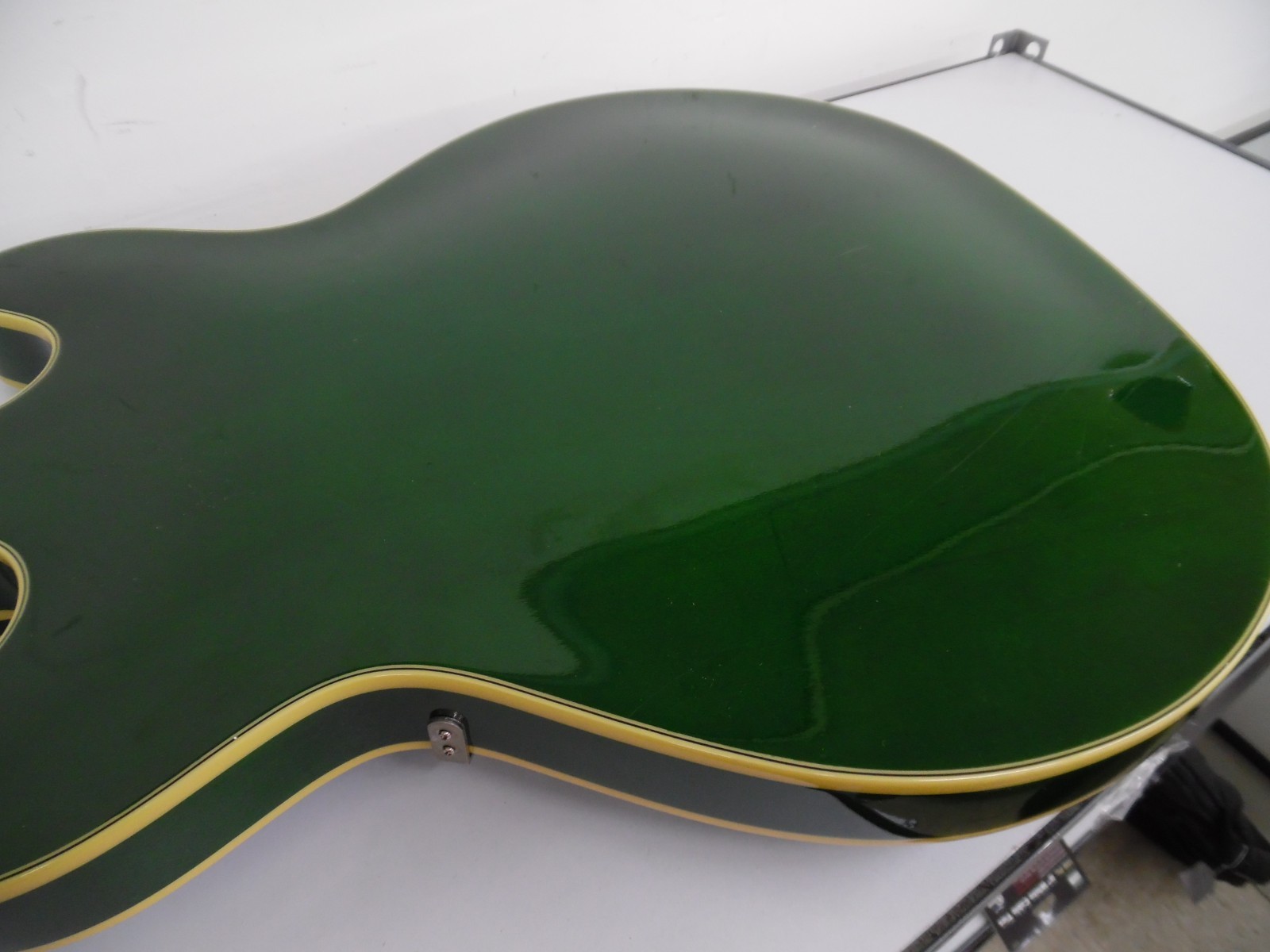 Guild Starfire IV ST Maple Semi Hollow Body Electric Guitar Emerald Green w Case