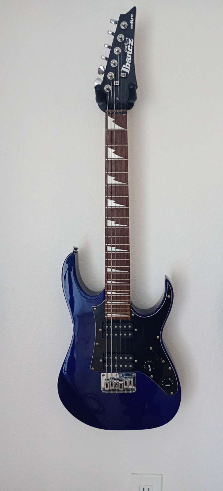 Ibanez Gio Mikro Jewel Blue 3/4 Scale Mini Electric Guitar w/ hard case