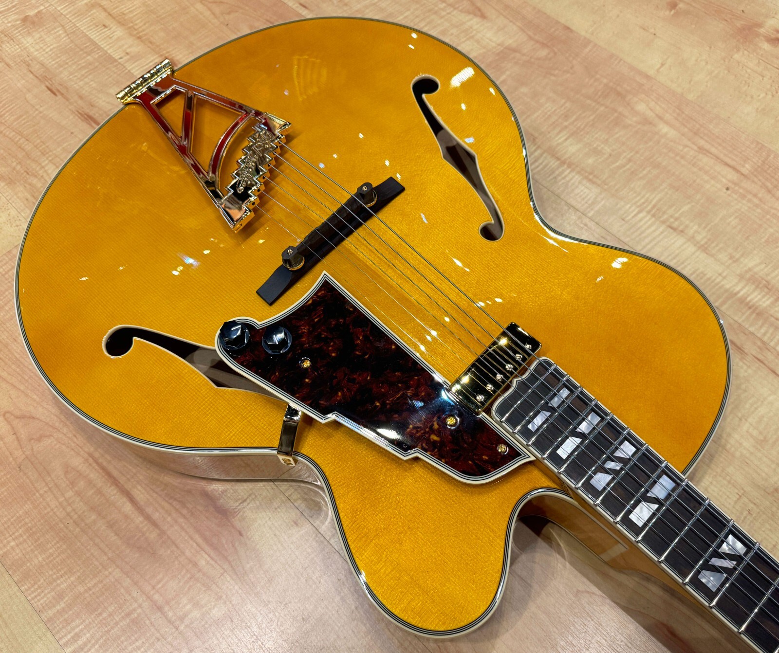 D’Angelico Excel EXL-1 Hollow Body Jazz Guitar Amber Natural