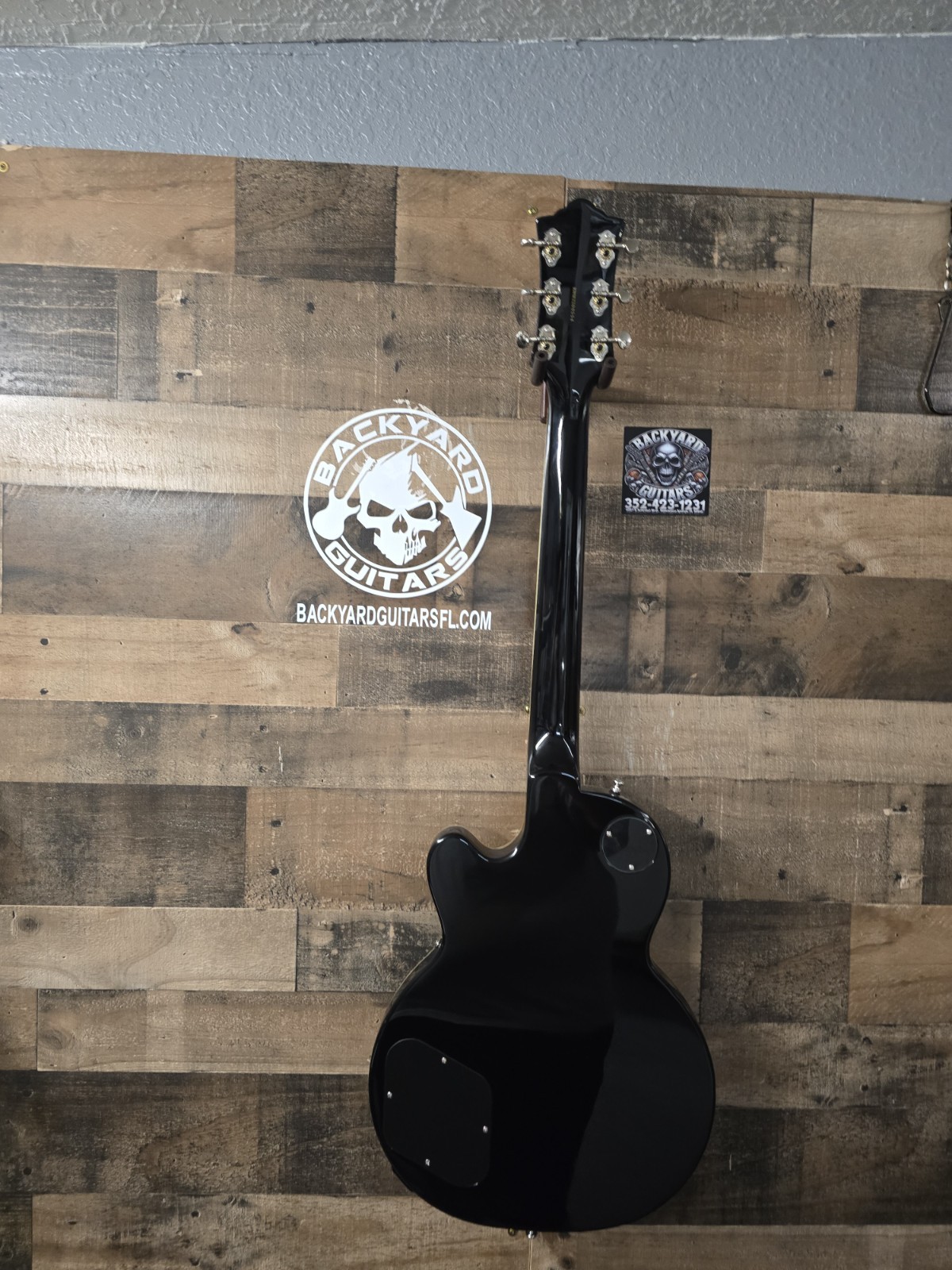 Guild Bluesbird With Original Hard Shell Case