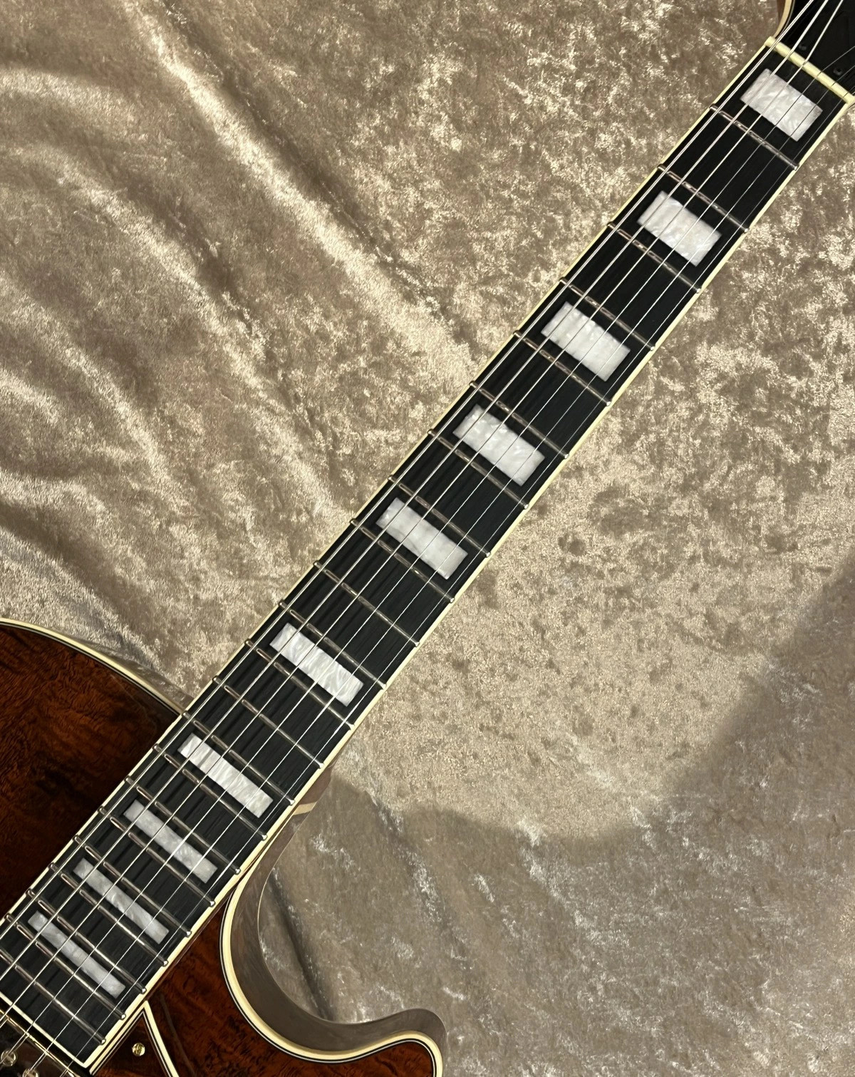 Ibanez Artcore Expressionist AG95MG DA Dark Amber sn PW25120028 2.82kg Guitar