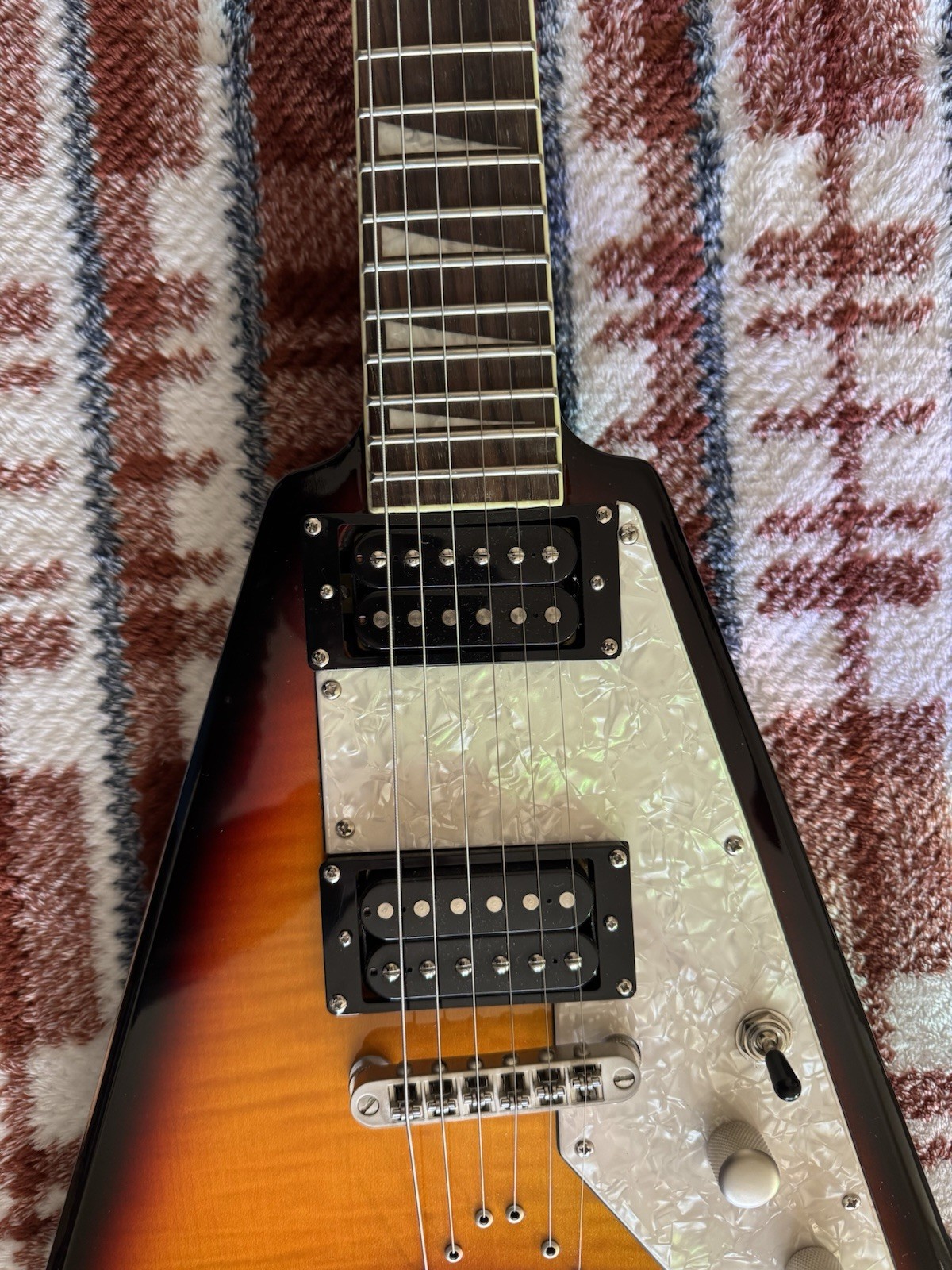 Brownsville Vintage Flying V Electric Guitar 6 String Solid Body Sunburst Tobacc