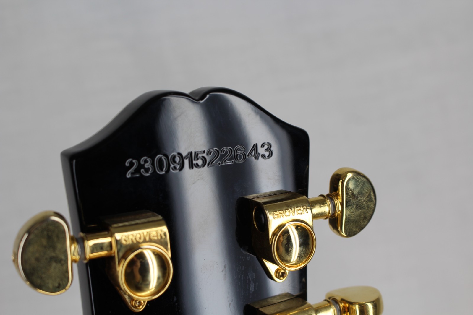 Epiphone Les Paul Custom Electric Guitar – Ebony #R8576