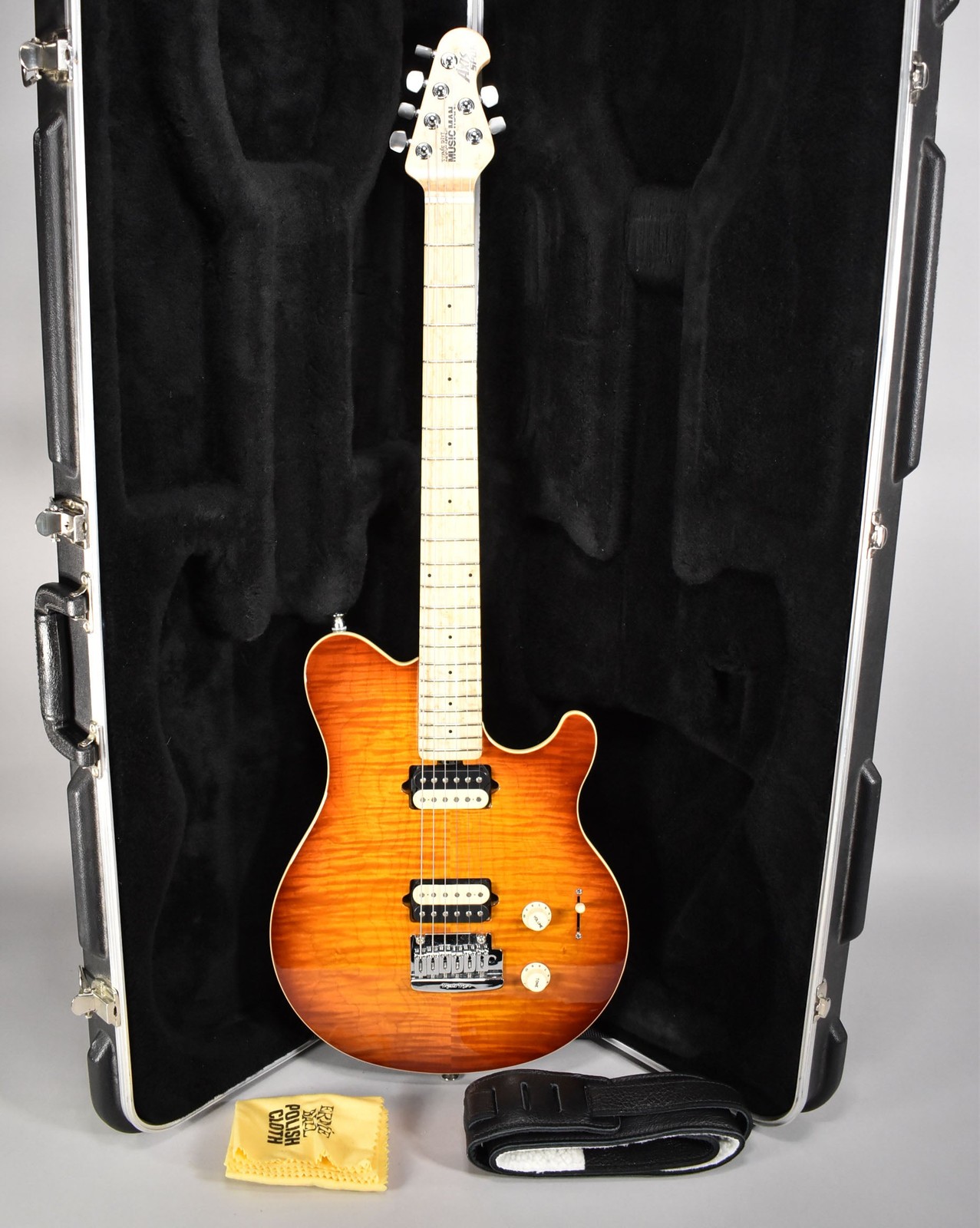2008 Ernie Ball Music Man Axis Super Sport Sunburst w/ OHSC