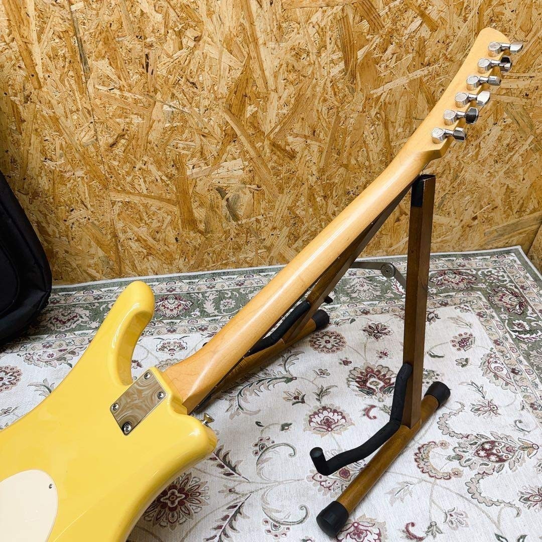 Beautiful item! YAMAHA SGV300 Vintage Yellow Bizarre Surf Yamaha