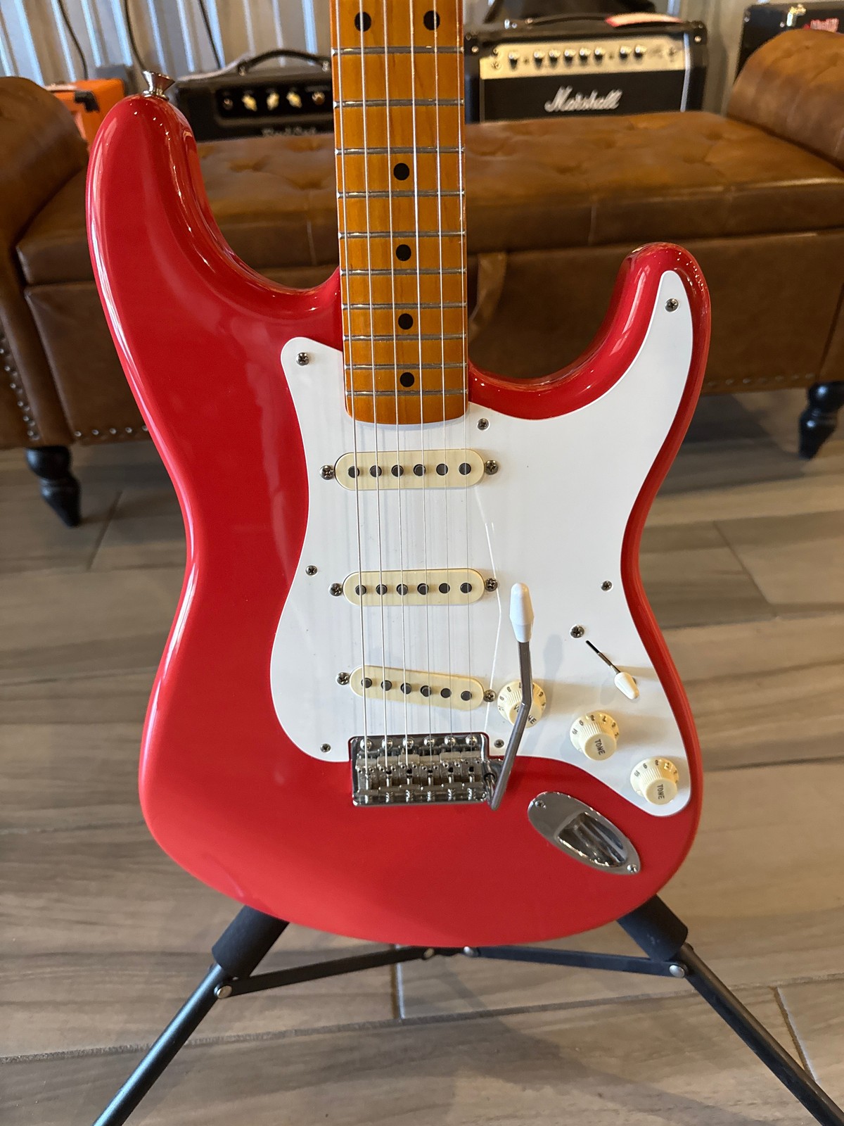 FENDER 1999 50’S CLASSIC SERIES STRATOCASTER CUSTOM FIESTA RED