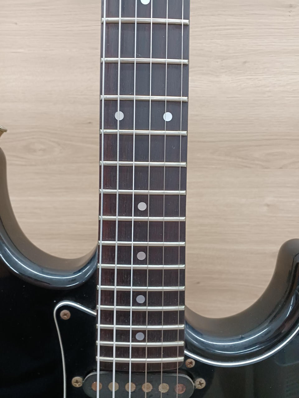 FENDER JAPAN STS-550 Electric Guitar