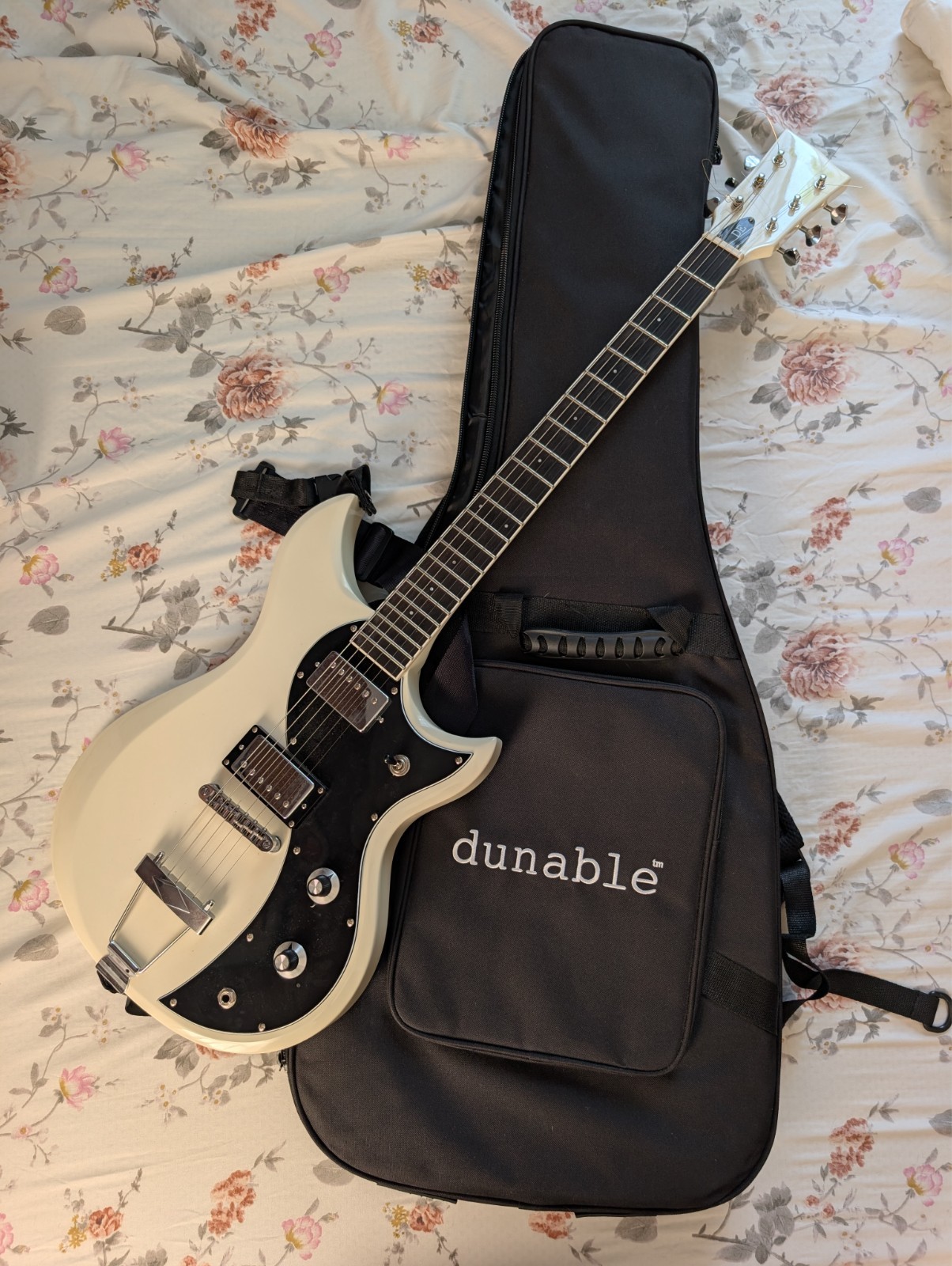 Dunable CYCLOPS DE White – Chrome Hardware Guitar With Gig Bag 2020 NM