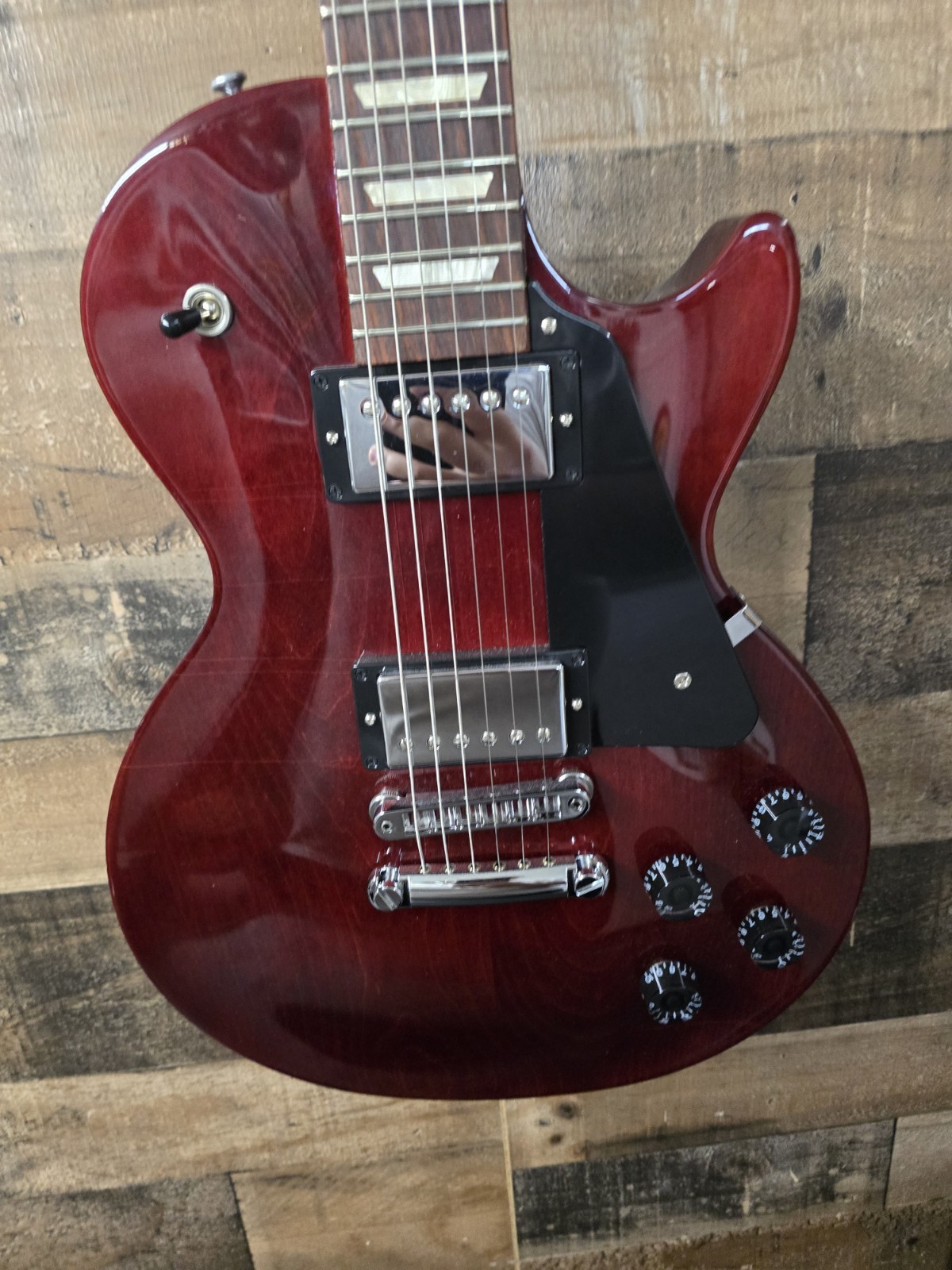 2021 Gibson Les Paul Studio USA Wine Red W/ Bag 8.5 Lb