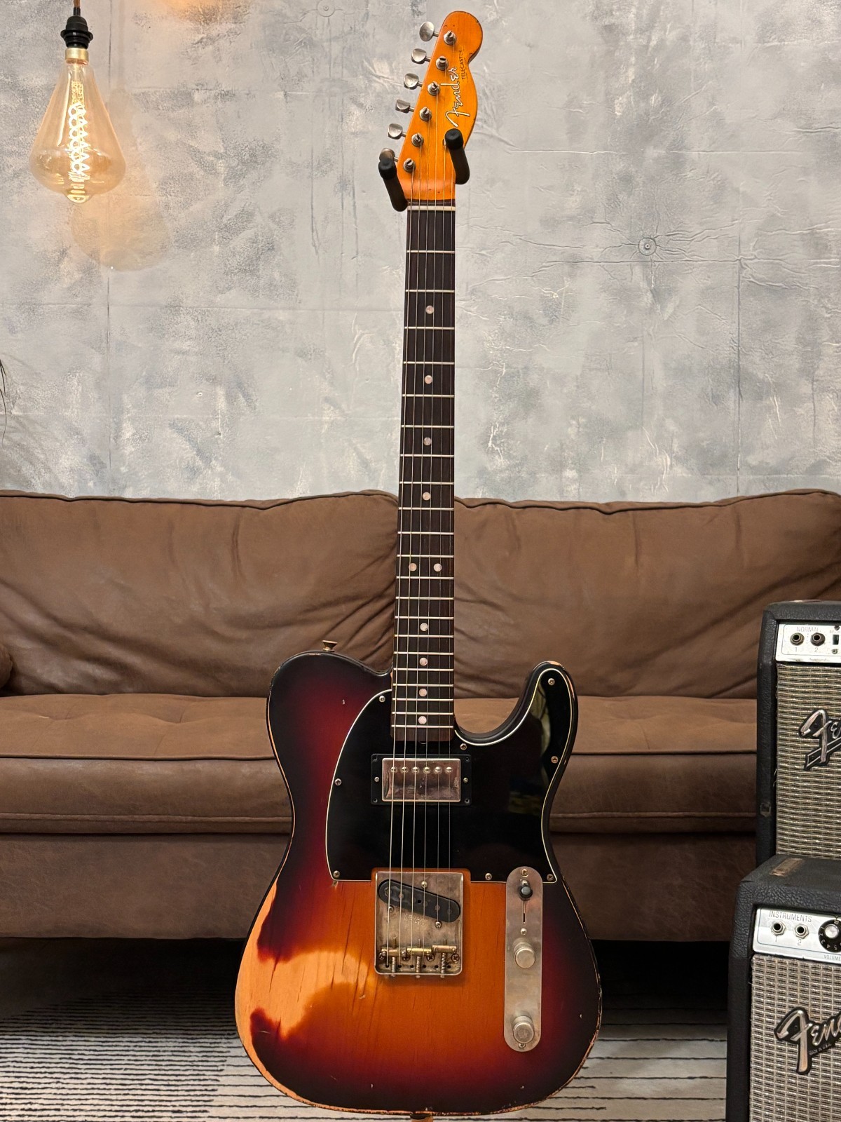 Fender Telecaster 1963 Glas Custom 3-Tone Sunburst Relic 7.8lbs w/ Fender Tweed