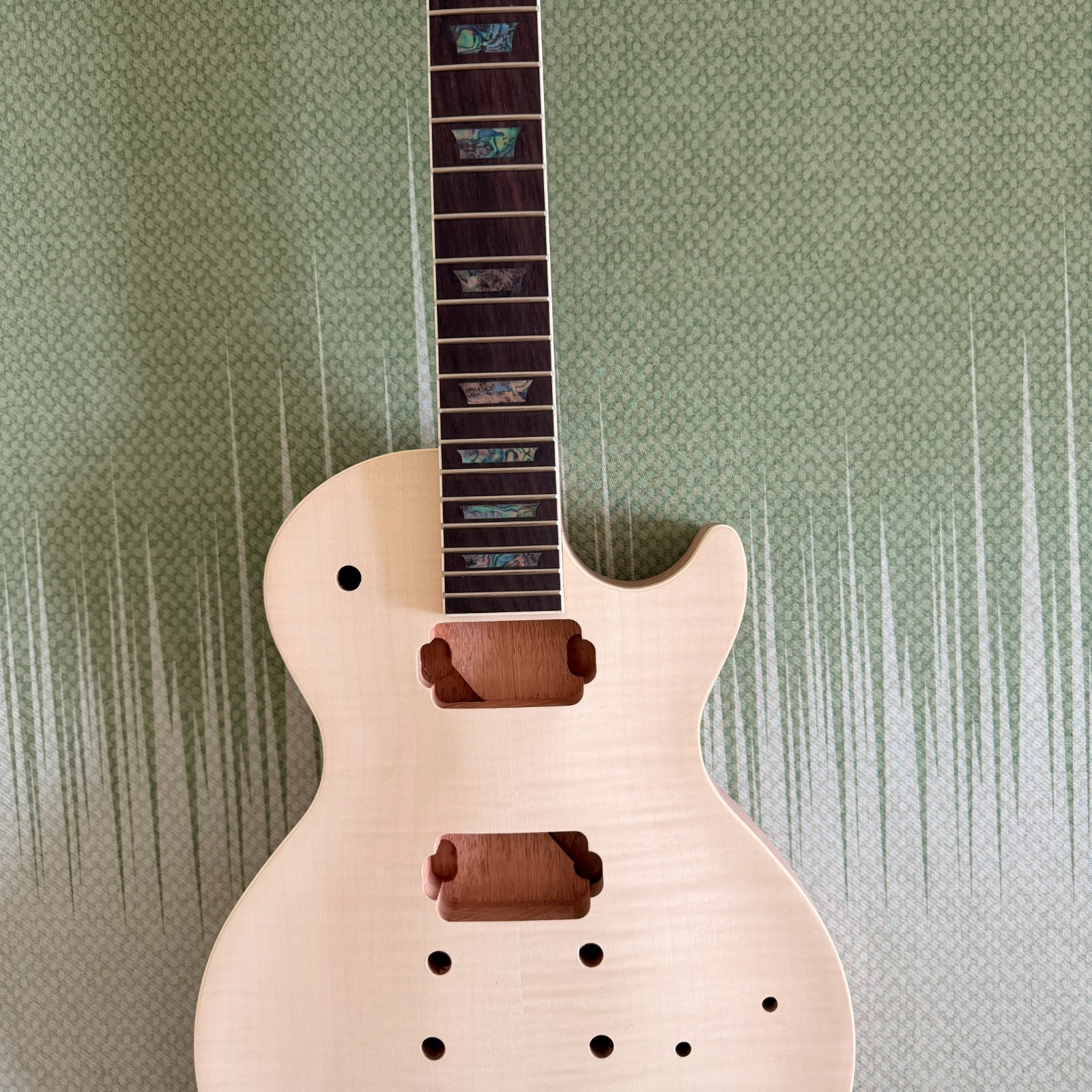 Unfinished 12 string L P DIY Electric Guitar Kit Flame Maple Top CR part bolt-on