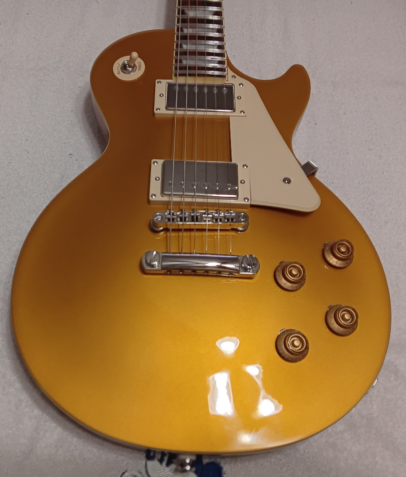 Epiphone Les Paul Standard ’50s Electric Guitar – Goldtop