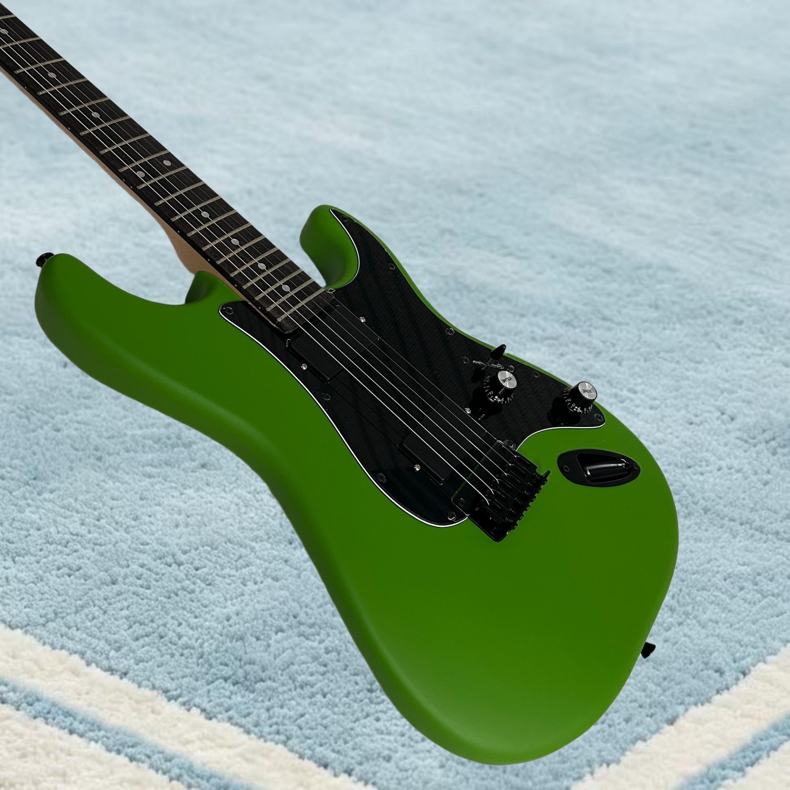 ST Electric Guitar Matte Green Color Mahogany Body Black Hardware Active Pickups