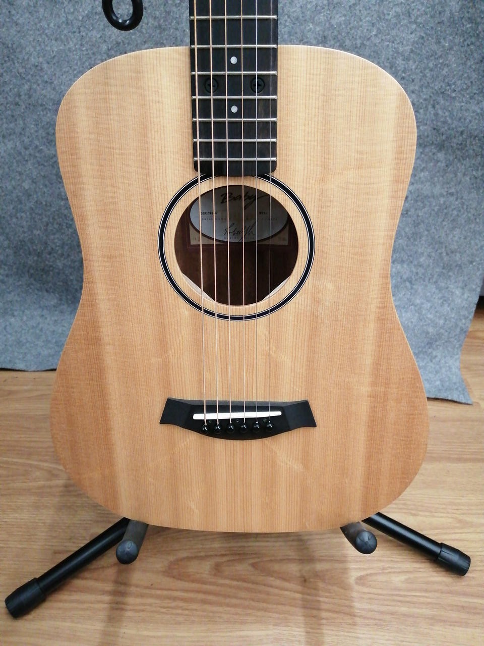 TAYLOR BT1E electric acoustic guitar