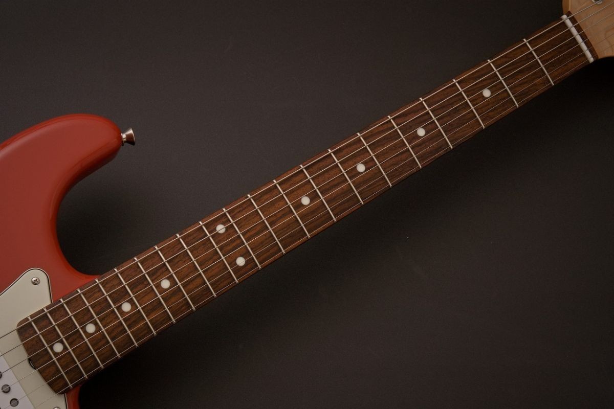 Fender / FSR Made in Japan Traditional II 60s Stratocaster -Fiesta Red-