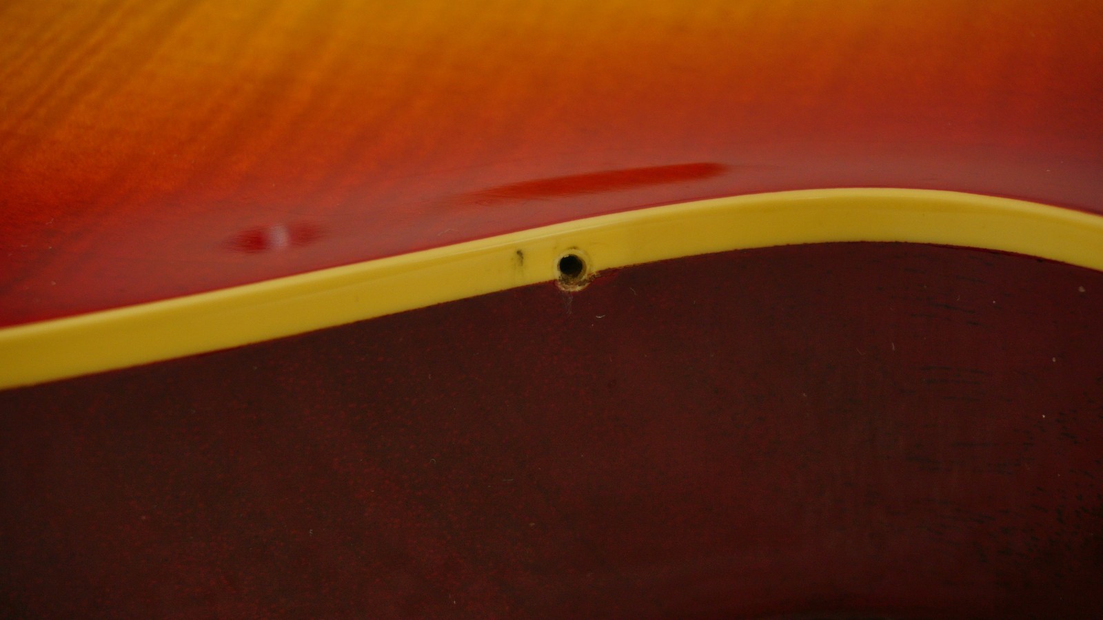 Tokai Love Rock LS-70 1994 – Quilted Top Cherry Sunburst Japan