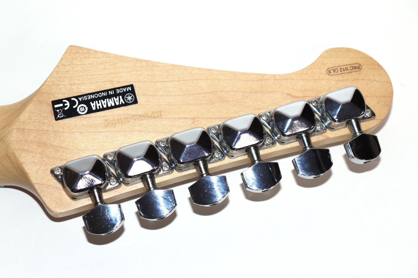 Yamaha PAC012DLX Pacifica 6-String Electric Guitar – Old Violin Sunburst