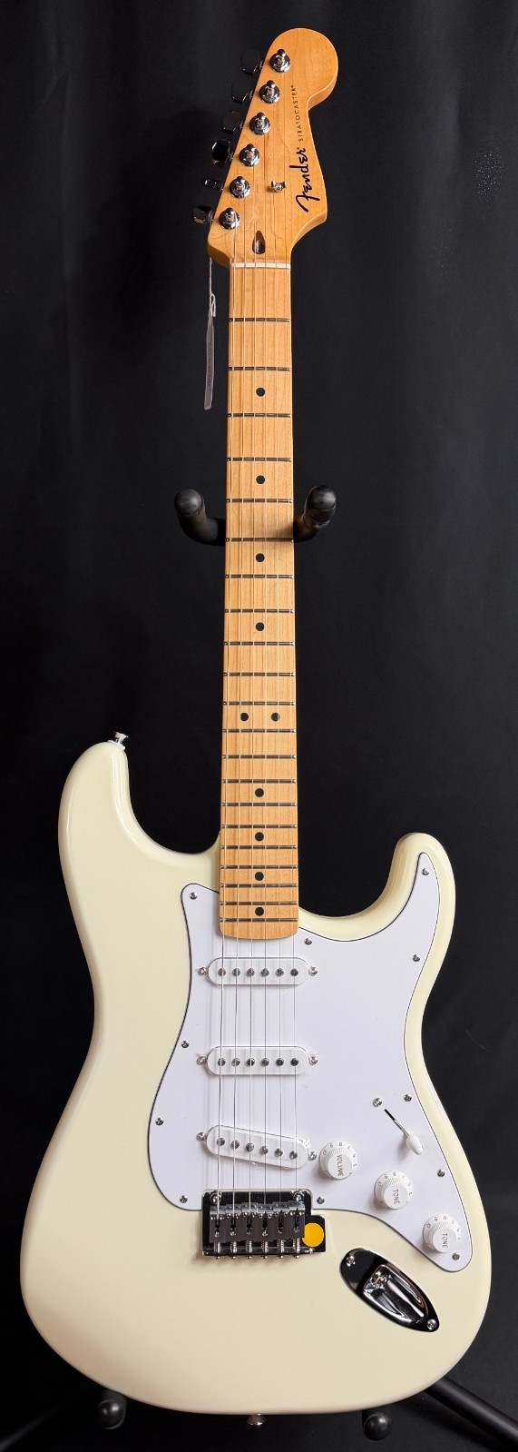 Fender Standard Stratocaster (2026) Electric Guitar Olympic White Finish (929)