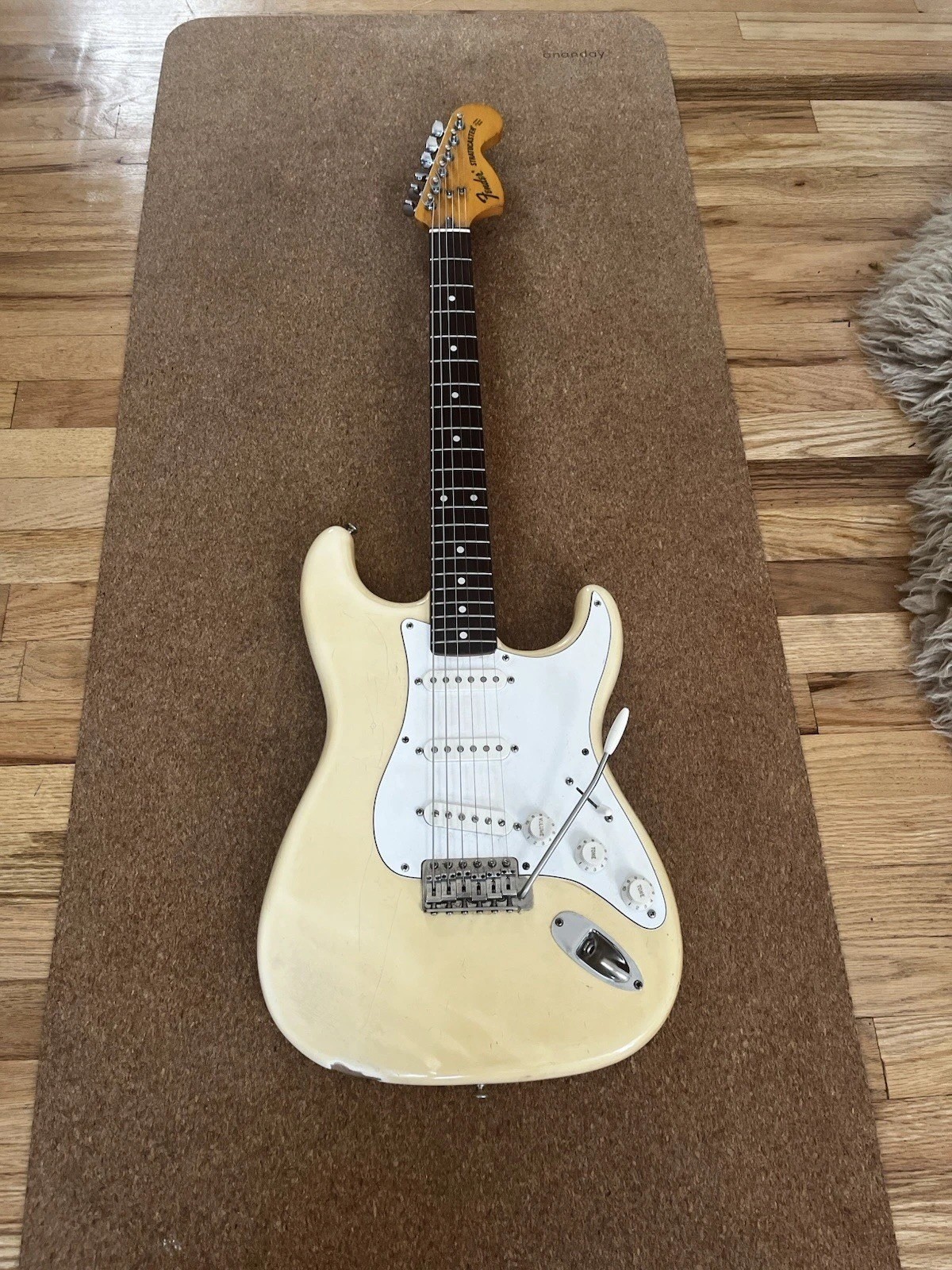 Fender Japan Stratocaster ST72-65 Electric Guitar Made in Japan