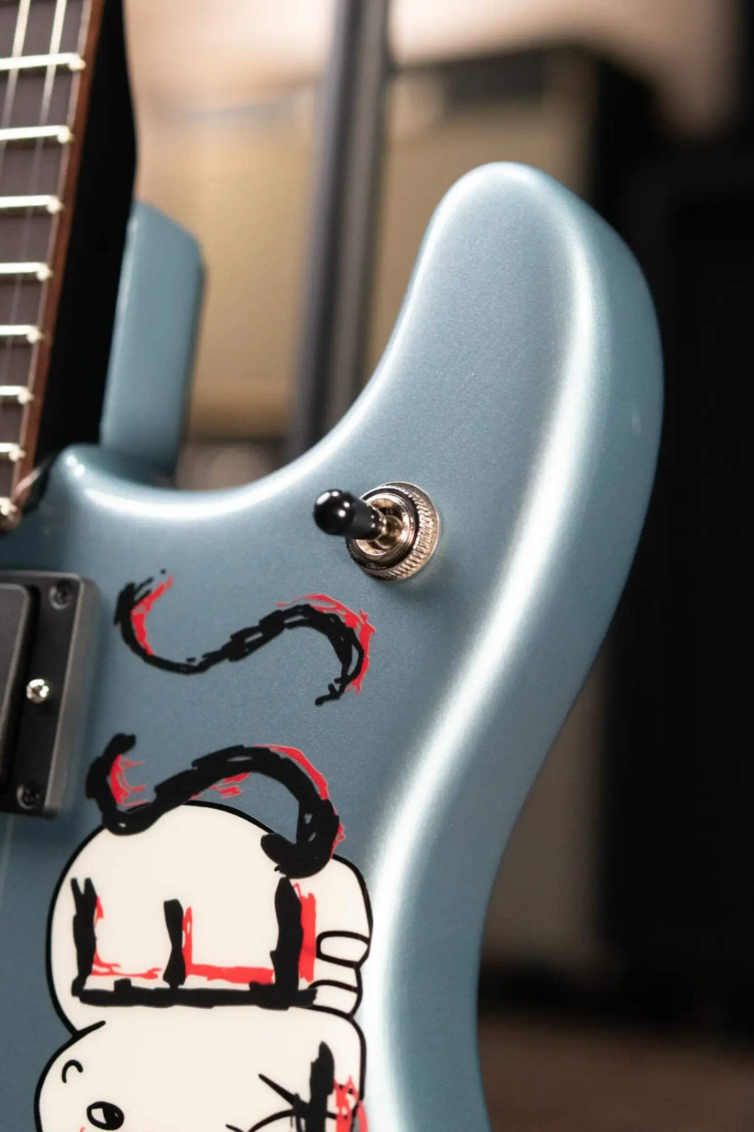 Fender Tom Morello’s “Arm the Homeless” Guitar – Blue Ice Metallic with Hardshel