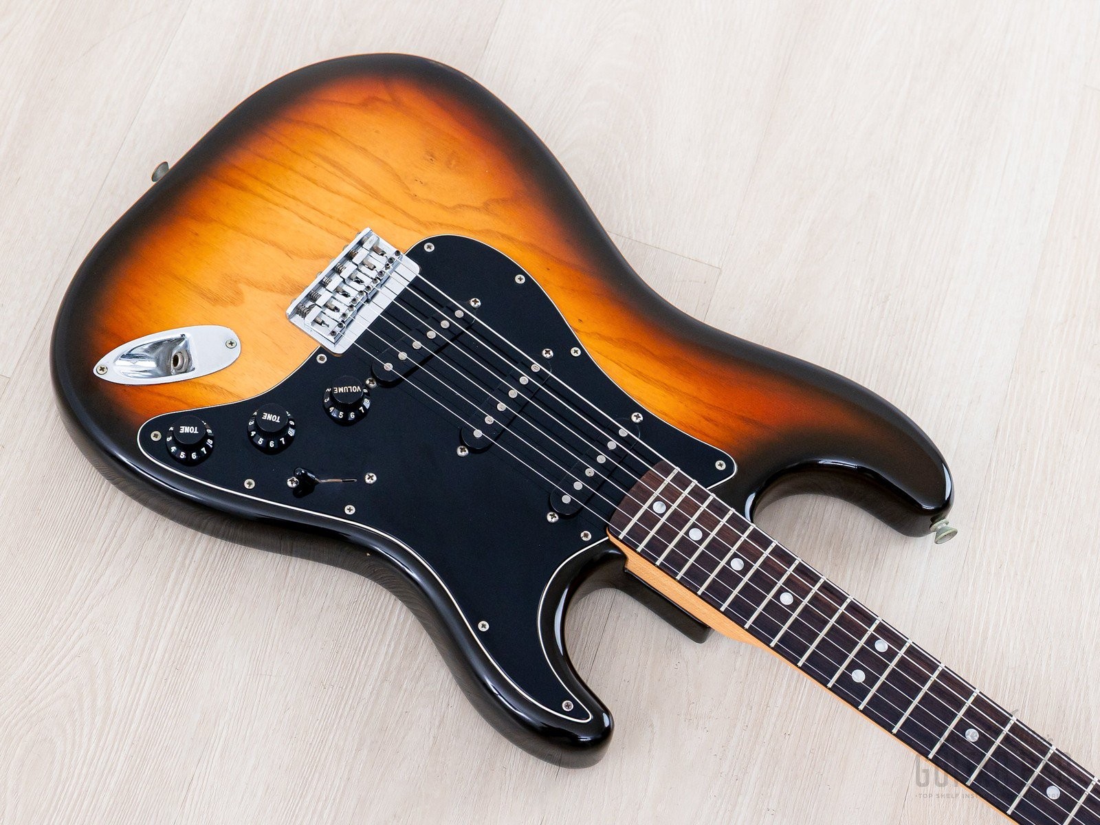 1980 Fender Stratocaster Hardtail Vintage Guitar Sunburst, 100% Original w/ Case