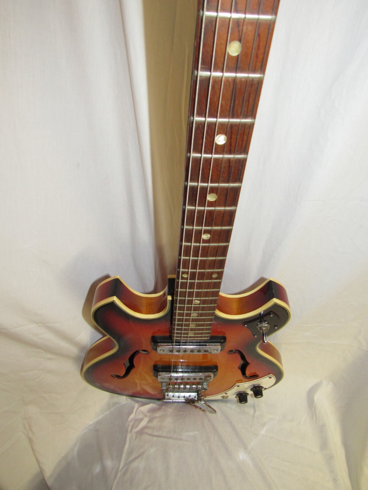 1964-1968 Teisco EP 2T Del Rey Electric Guitar “Dark Sunburst”