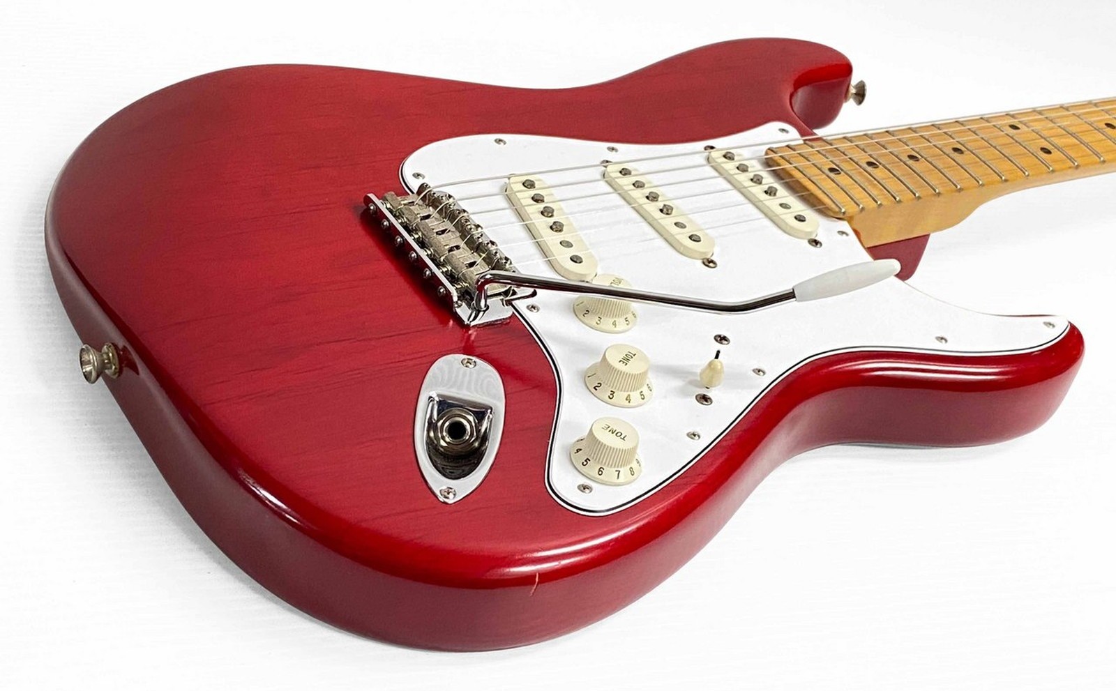 Fender Highway One Stratocaster Used 2003 Alder Body Maple Neck Red w/Soft Case
