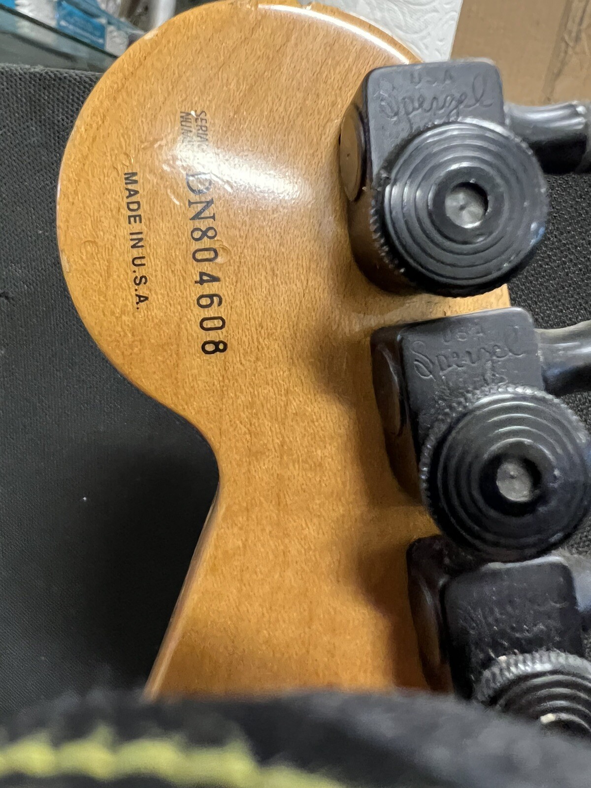 1998 Fender Stratocaster USA American Deluxe Fat Strat Guitar
