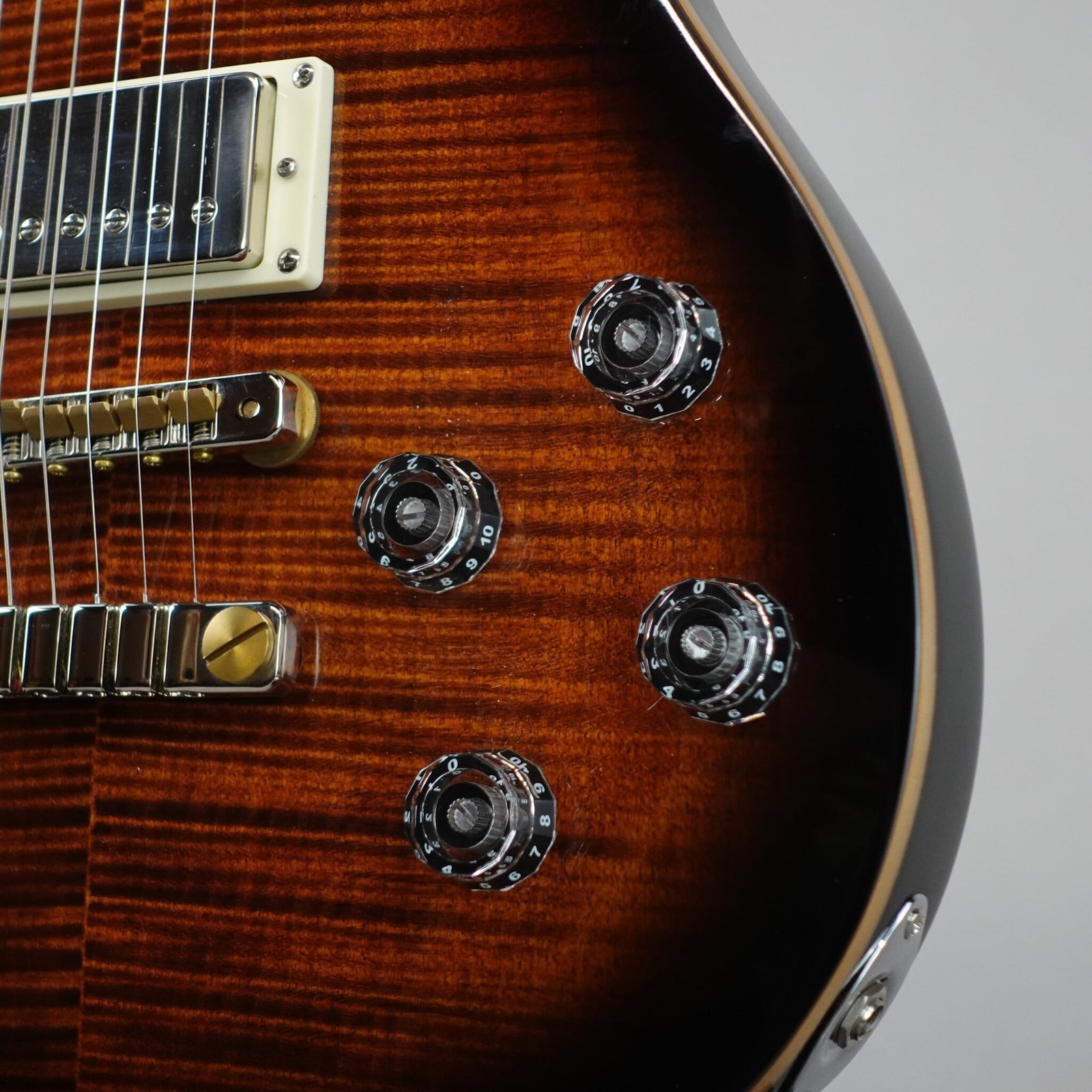PRS SE McCarty 594 Electric Guitar – Black Gold Sunburst (Used)