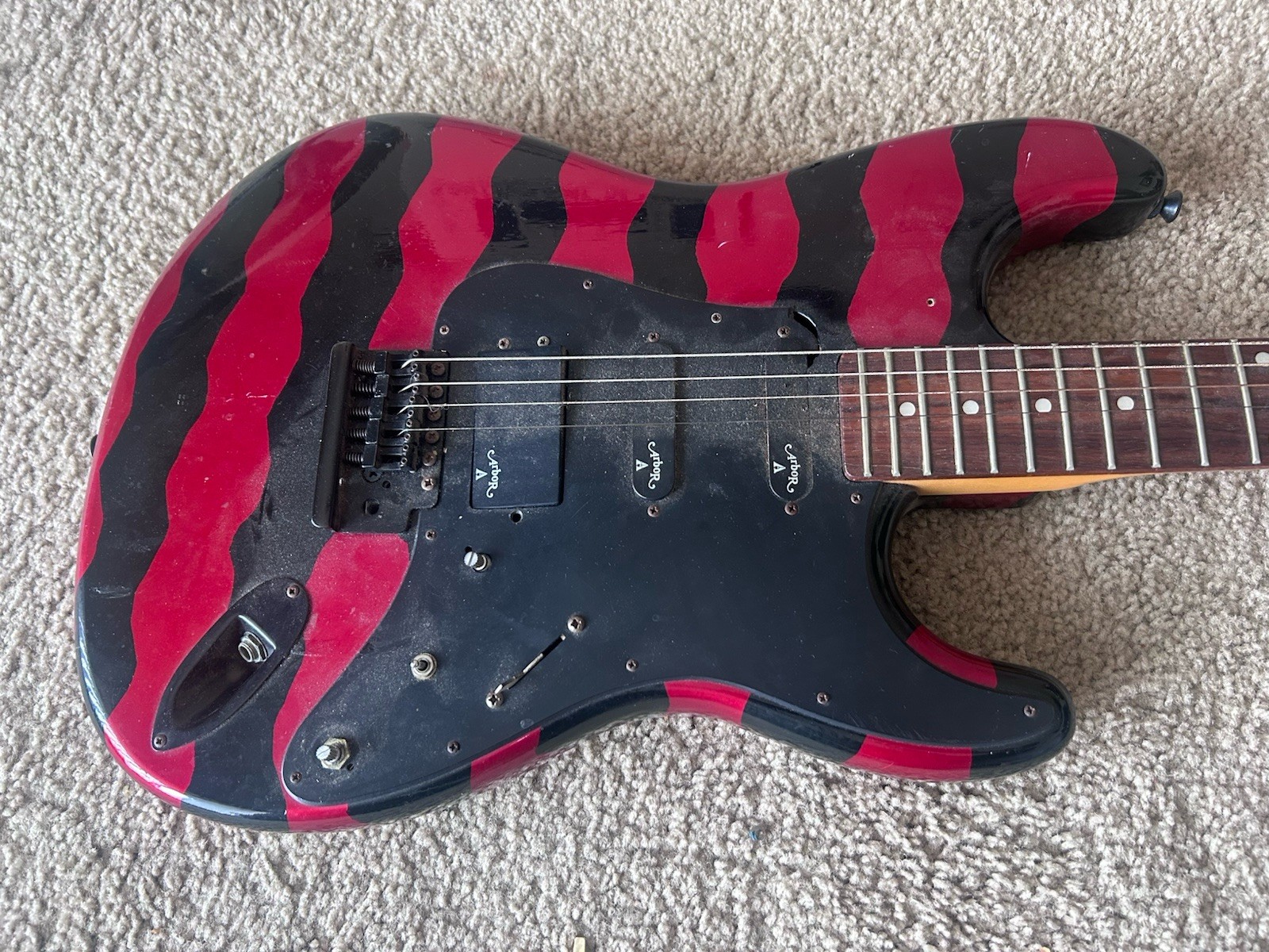 Rare Vintage Arbor SST Super Strat (Red & Black) Zebra Electric Guitar. As Is