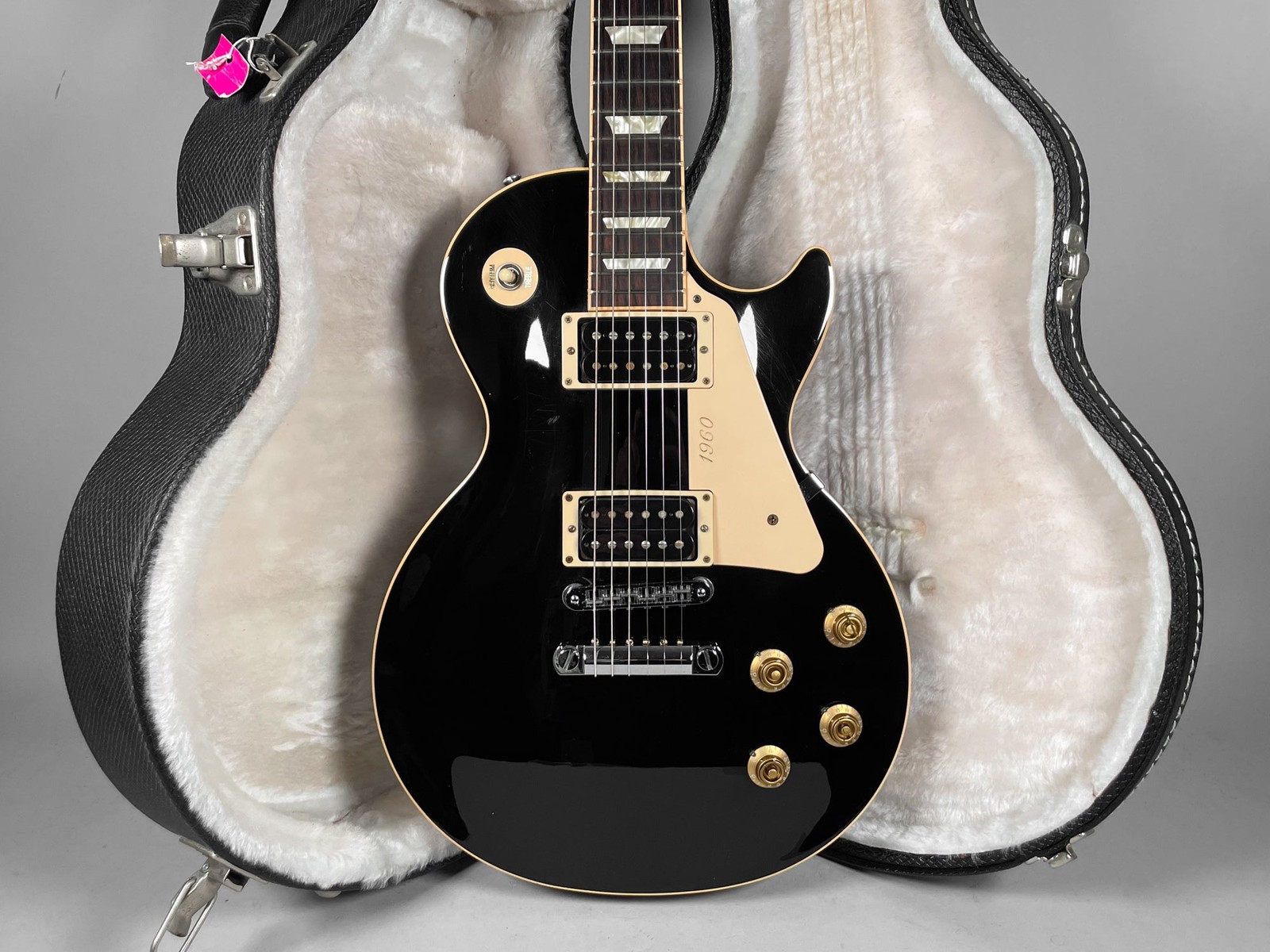 2011 Gibson Les Paul Classic Black Finish w/OHSC