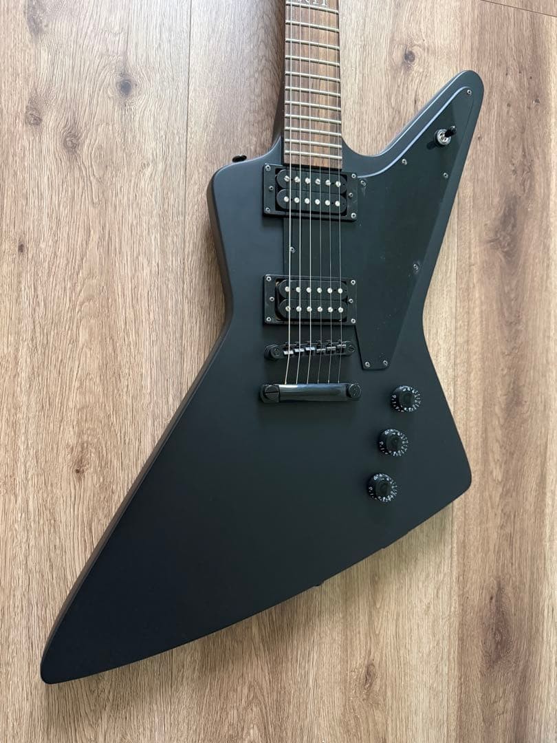 Epiphone 1958 Goth Explorer Black