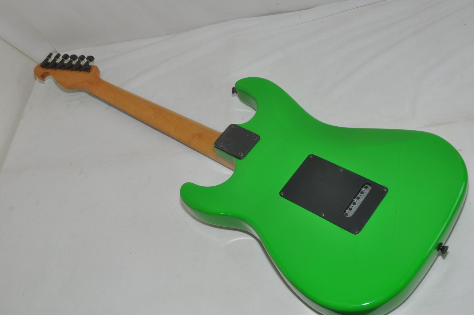 Bill Lawrence Single Matching Head S Case Electric Guitar Ref.No 7007
