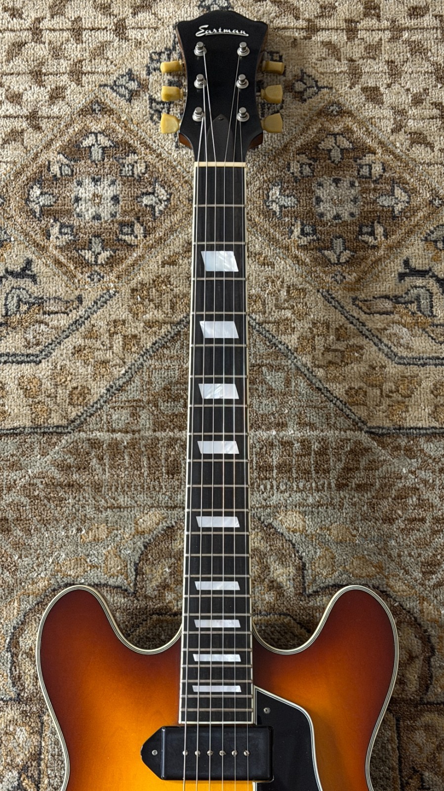 Eastman T64/V-T-GB in Goldburst w/ Lollar P90s, Hardshell Case & Pro Setup