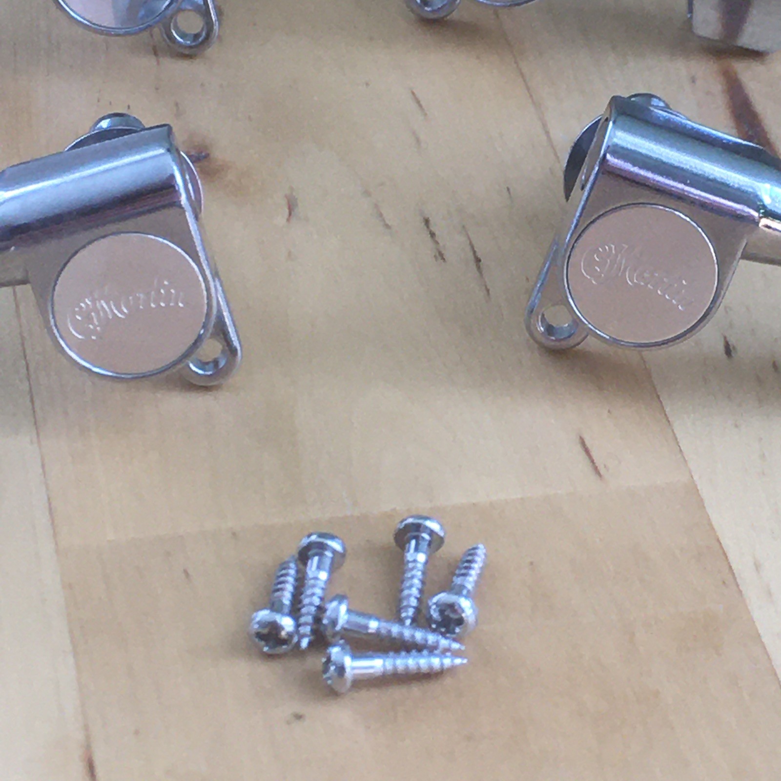 6 Genuine “Martin” Logo Acoustic Guitar Bolt On Chrome Tuners D35 HD28 Low Tab