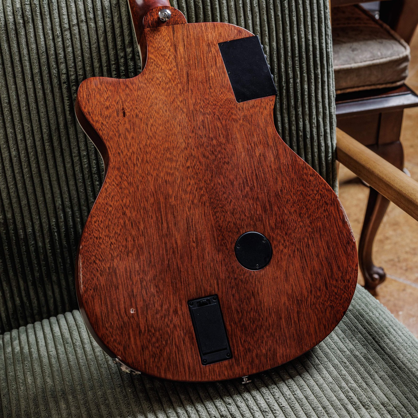 Epiphone SST Coupe 2018 – 2019 – Ebony