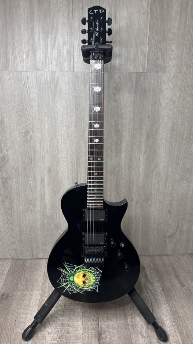 ESP LTD Kirk Hammett KH-3 Spider 30th Anniversary Guitar (A1D033293)