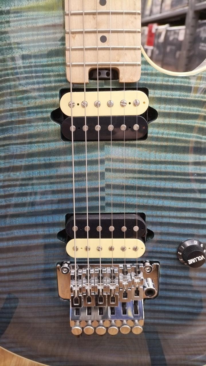 PEAVEY HP2 DEEP OCEAN electric guitar
