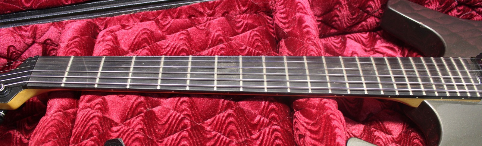 Parker P-42 Electric Guitar (Made in Korea) w/ Coffin Case