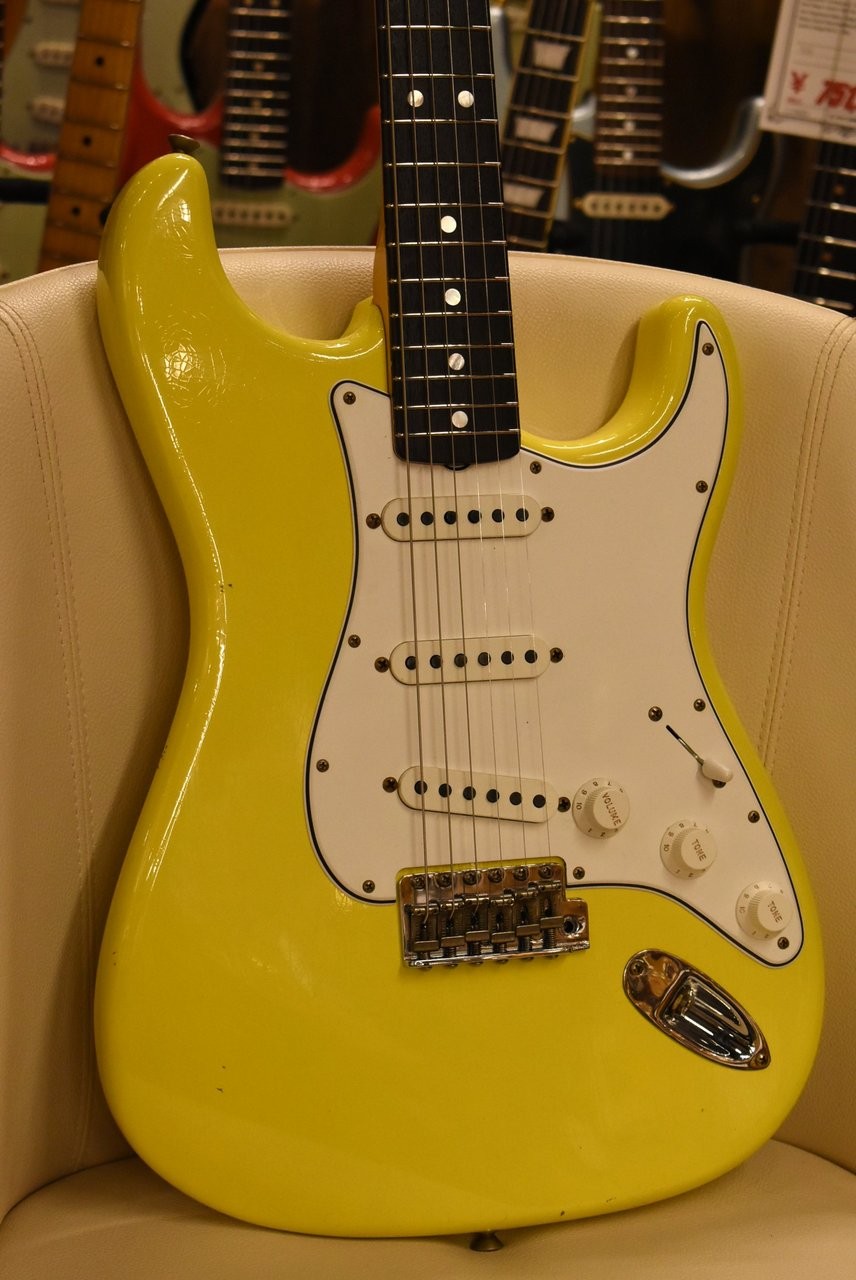 Fender Custom Shop 1969 Stratocaster Journeyman Relic Graffiti Yellow NM