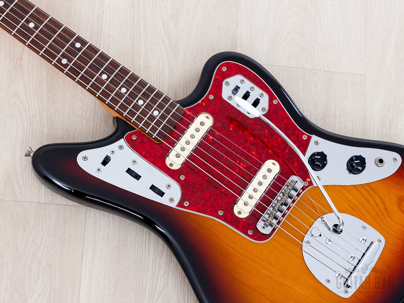 1998 Fender Jaguar ‘62 Vintage Reissue JG66-85 Sunburst, Japan CIJ