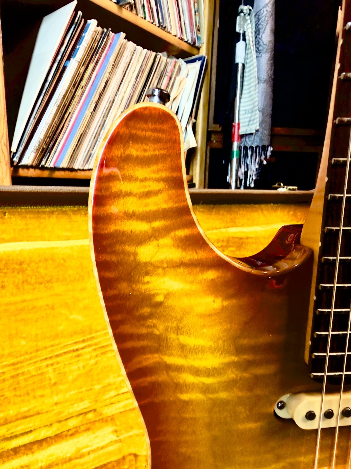 1995 Fender Custom Shop Carved Top Strat Aged Cherry Burst