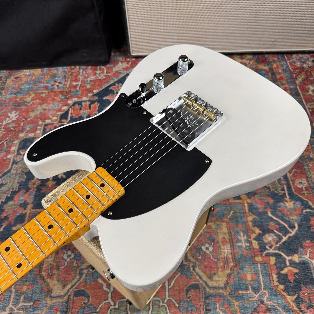 *Video* Fender USA Esquire 70th Anniversary 1950 Reissue Nitro Lacquer Pine Body