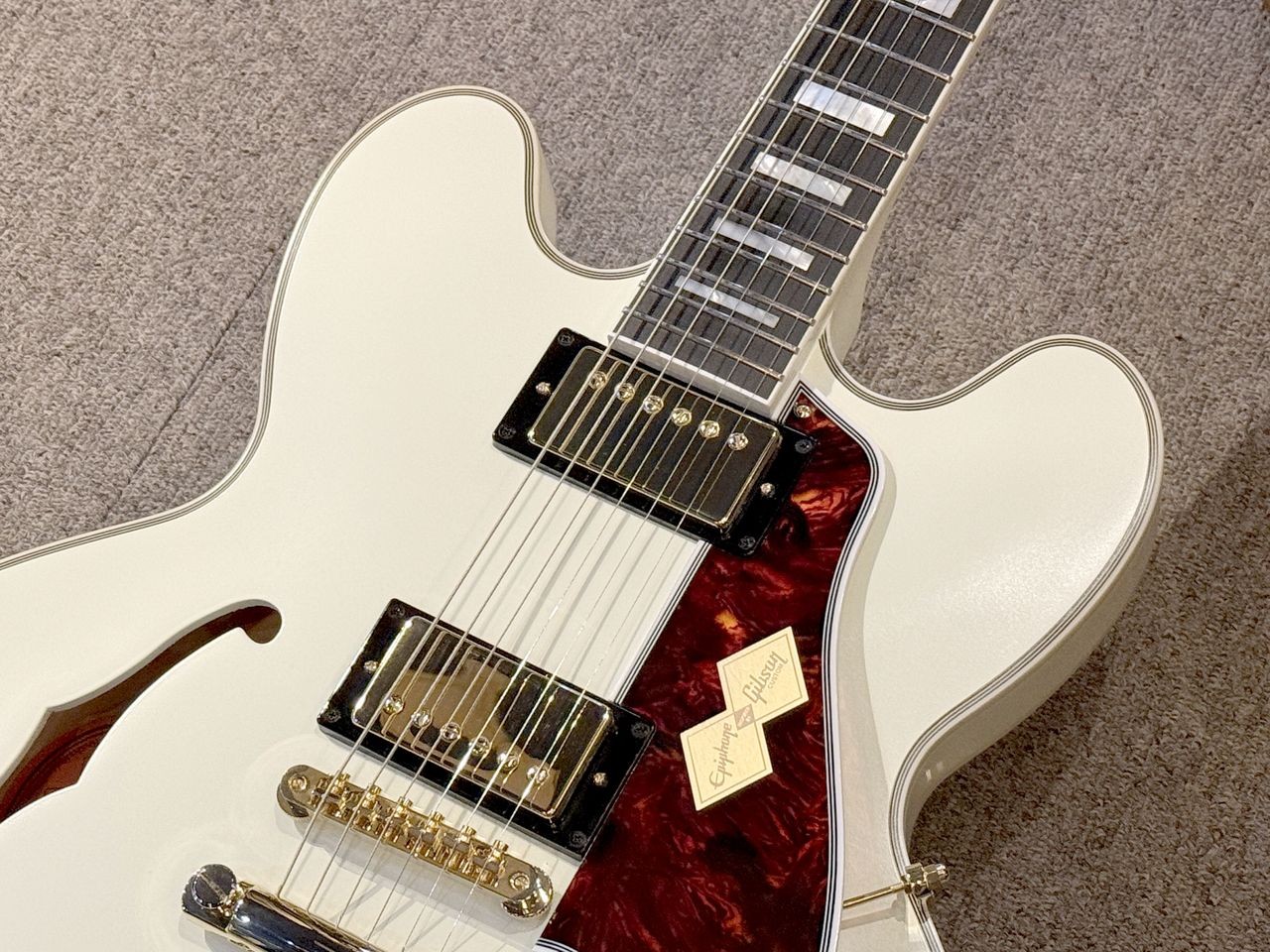 Epiphone Inspired by Gibson Custom 1959 ES-355 Classic White