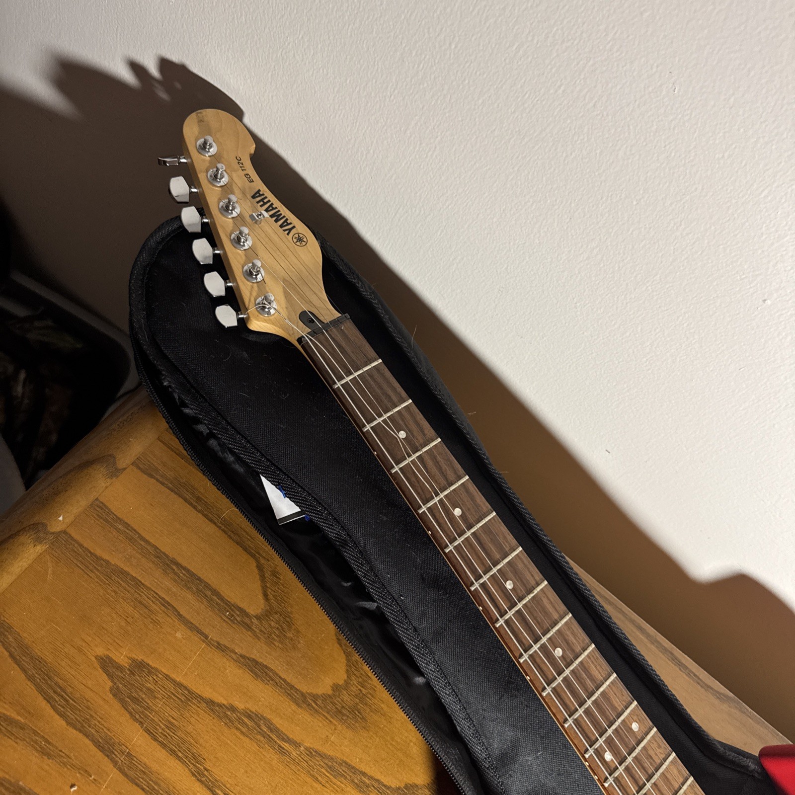 yamaha eg112c electric guitar and gig bag RARE RED