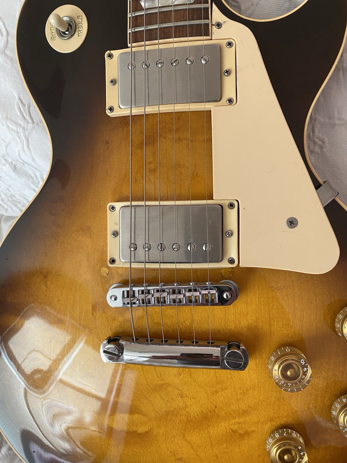1986 Gibson Les Paul Standard Tobacco Sun Burst